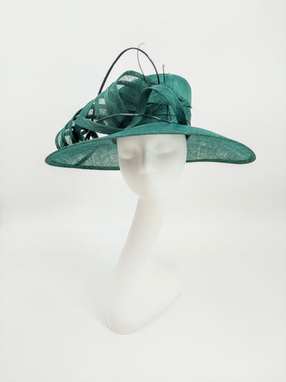 Hat Haven Millinery - Kentucky Derby Hats and Fascinators. Our headpieces are featured in the Official Kentucky Derby Style Guide. Visit our pop up shop at the Hyatt Regency Louisville during Derby week. Milliner, hat store in downtown Louisville. Handmade hats and fascinators.