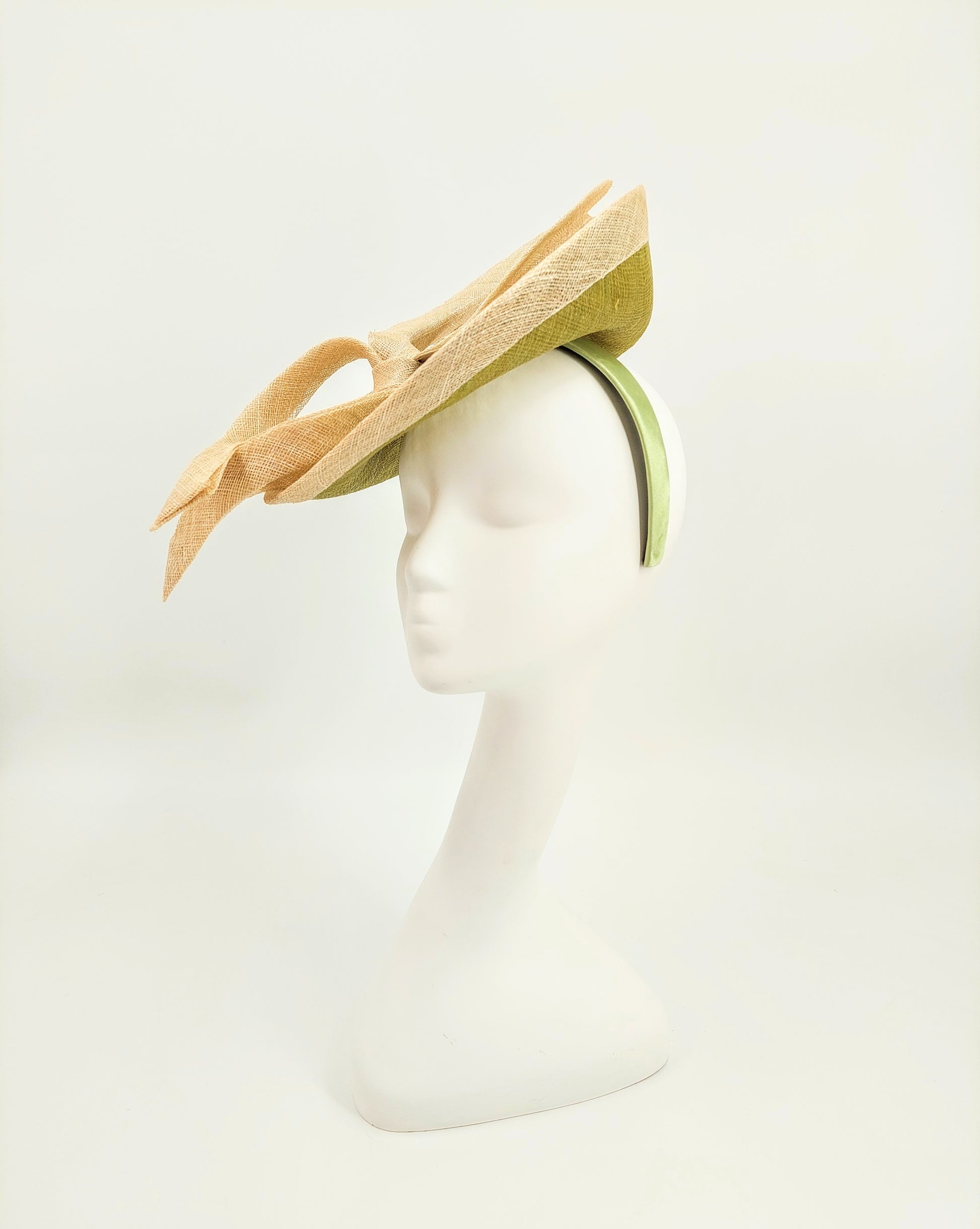 Hat Haven Millinery - Kentucky Derby Hats and Fascinators in Louisville, Kentucky. Visit our pop up shop at the Hyatt Regency the week of Derby. Our hats and fascinators have been featured in the Official Style Guide for the Kentucky Derby.