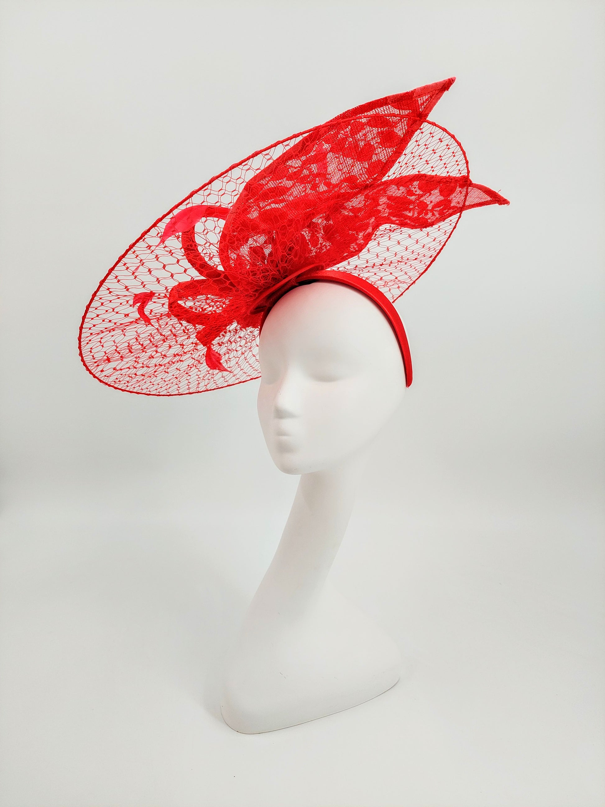 Hat Haven Millinery - Kentucky Derby Hats and Fascinators in Louisville, Kentucky. Visit our pop up shop at the Hyatt Regency the week of Derby. Our hats and fascinators have been featured in the Official Style Guide for the Kentucky Derby.