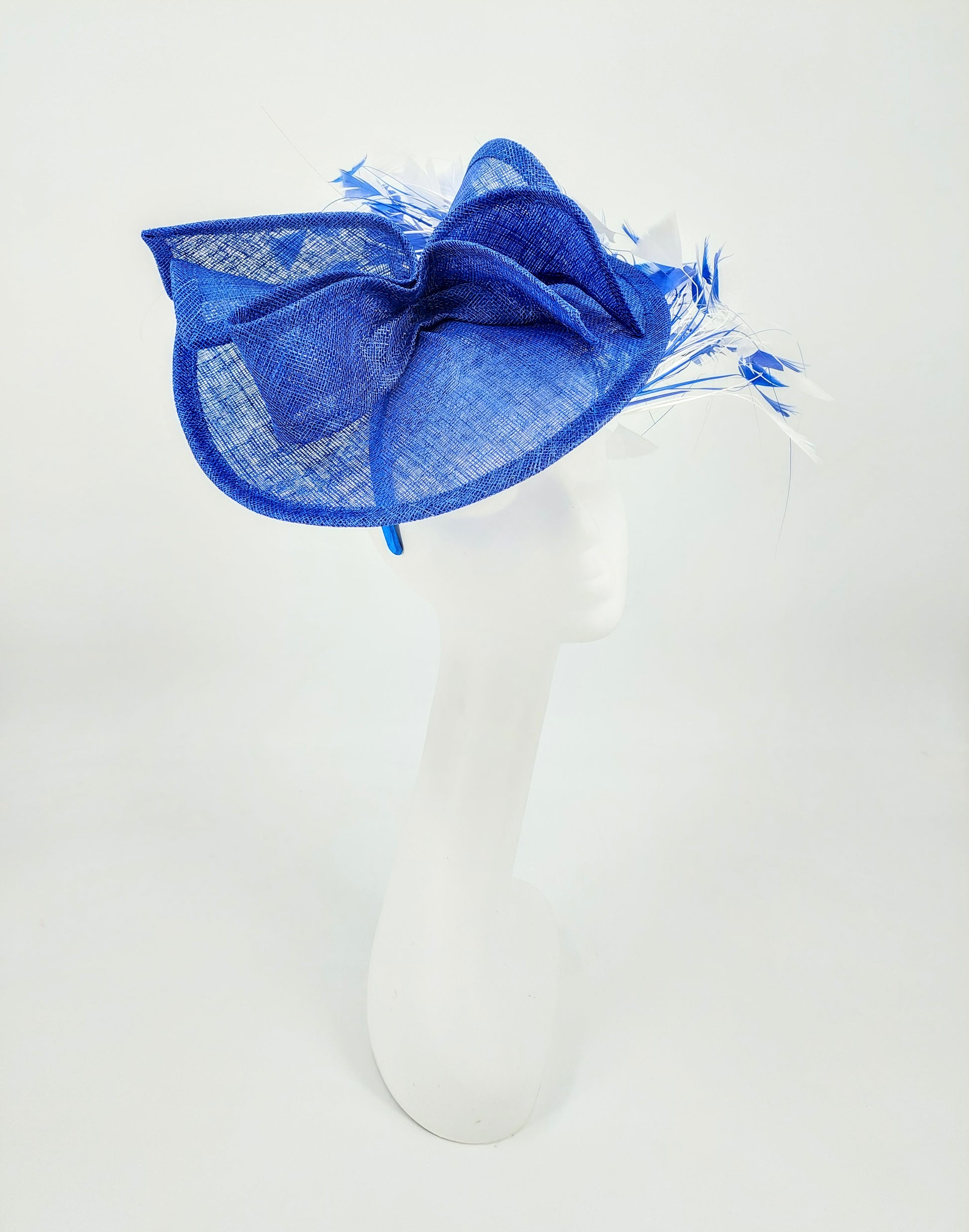 Hat Haven Millinery - Kentucky Derby Hats and Fascinators. Visit our pop up shop at the Hyatt Regency Louisville during Derby week. Featured in the Official Style Guide for the Kentucky Derby. Milliner, hat shop.