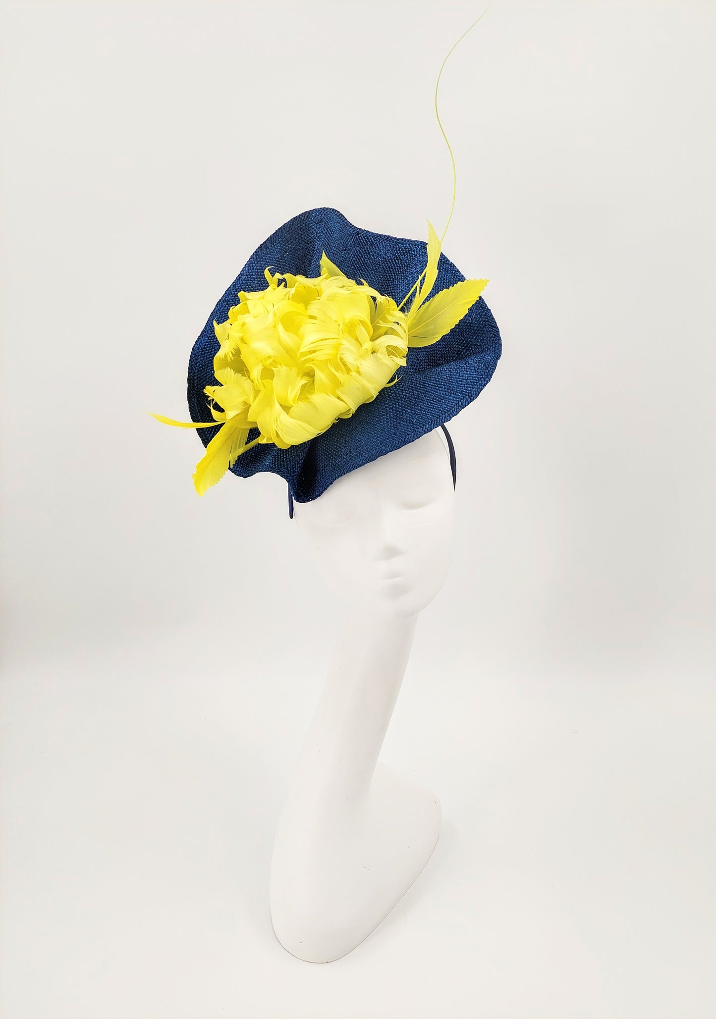 Hat Haven Millinery - Kentucky Derby Hats & Fascinators hand made in Louisville, Kentucky. Official Milliner of the Kentucky Derby Museum. As seen in the Official Style Guide for Churchill Downs. Visit our pop up during Derby week at the Hyatt Regency in Downtown Louisville.