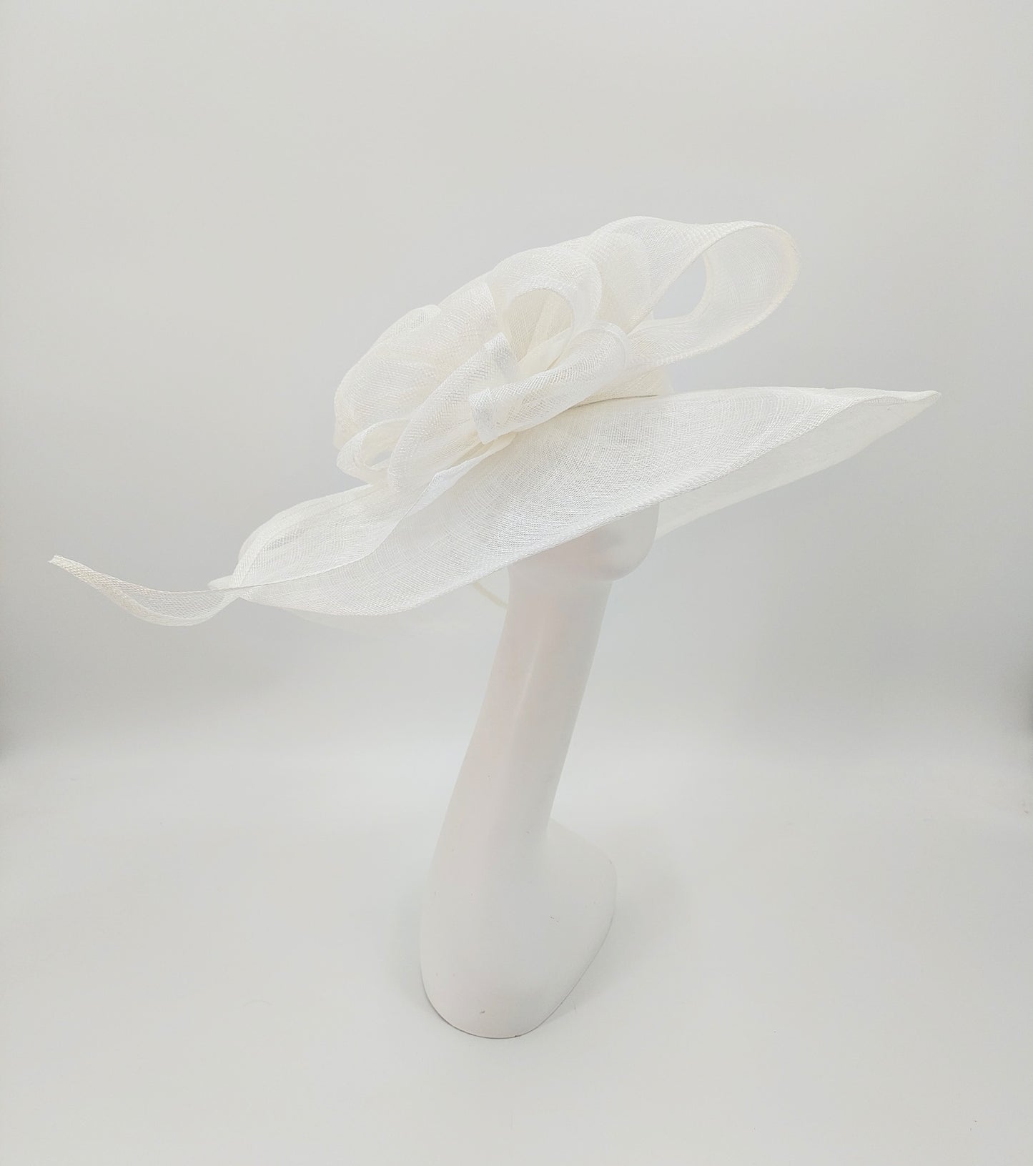 Hat Haven Millinery - Kentucky Derby Hats and Fascinators. An Official Milliner of the Kentucky Derby Museum. Featured milliner of the Official Style Guide for the Kentucky Derby. Visit our pop up shop during Derby week at the Hyatt Regency in Downtown Louisville.