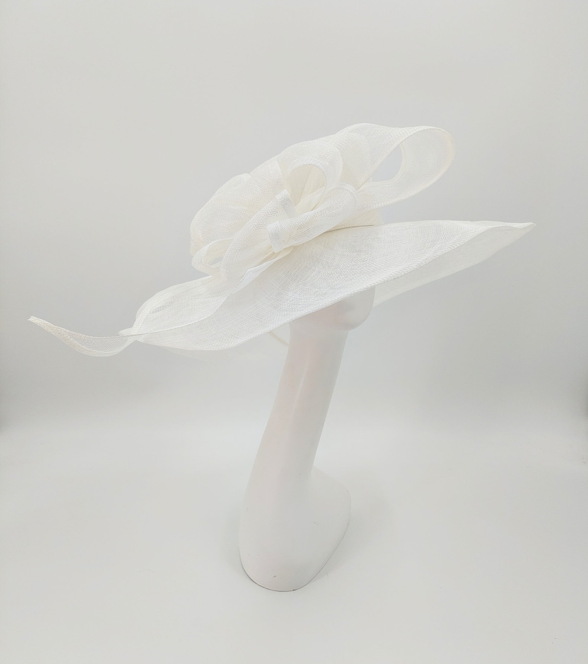 Hat Haven Millinery - Kentucky Derby Hats and Fascinators. An Official Milliner of the Kentucky Derby Museum. Featured milliner of the Official Style Guide for the Kentucky Derby. Visit our pop up shop during Derby week at the Hyatt Regency in Downtown Louisville.