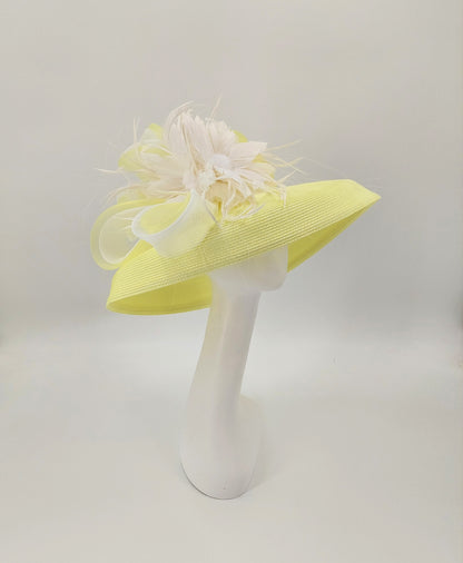 Hat Haven Millinery - Kentucky Derby Hats and Fascinators. An Official Milliner of the Kentucky Derby Museum. Featured milliner of the Official Style Guide for the Kentucky Derby. Visit our pop up shop during Derby week at the Hyatt Regency in Downtown Louisville.