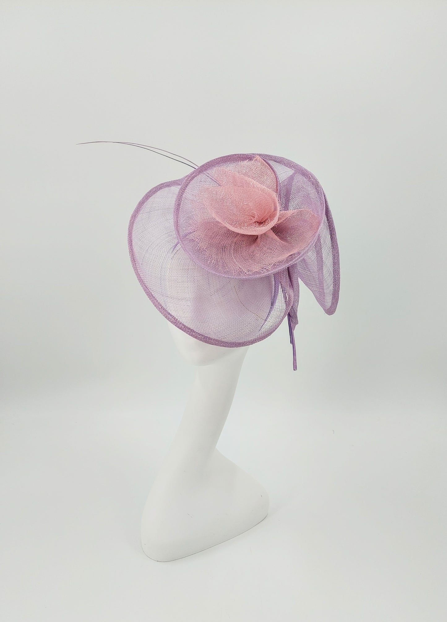 Hat Haven Millinery - Kentucky Derby Hats and Fascinators. An Official Milliner of the Kentucky Derby Museum. Featured milliner of the Official Style Guide for the Kentucky Derby. Visit our pop up shop during Derby week at the Hyatt Regency in Downtown Louisville.