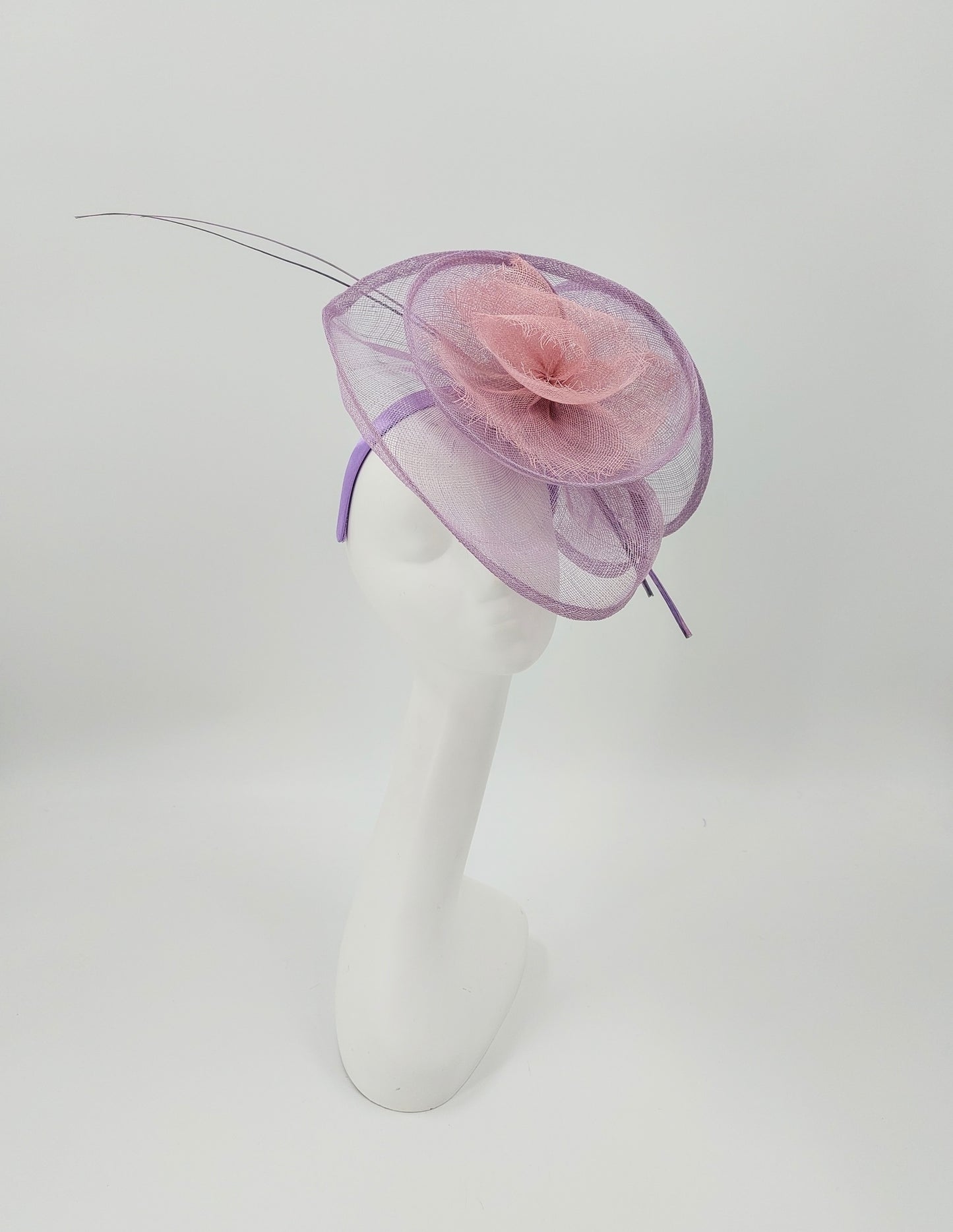 Hat Haven Millinery - Kentucky Derby Hats and Fascinators. An Official Milliner of the Kentucky Derby Museum. Featured milliner of the Official Style Guide for the Kentucky Derby. Visit our pop up shop during Derby week at the Hyatt Regency in Downtown Louisville.