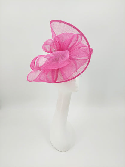 Hat Haven Millinery - Kentucky Derby Hats and Fascinators. An Official Milliner of the Kentucky Derby Museum. Featured milliner of the Official Style Guide for the Kentucky Derby. Visit our pop up shop during Derby week at the Hyatt Regency in Downtown Louisville.