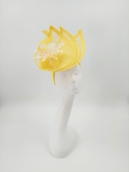 Hat Haven Millinery - Kentucky Derby Hats and Fascinators. An Official Milliner of the Kentucky Derby Museum. Featured milliner of the Official Style Guide for the Kentucky Derby. Visit our pop up shop during Derby week at the Hyatt Regency in Downtown Louisville.