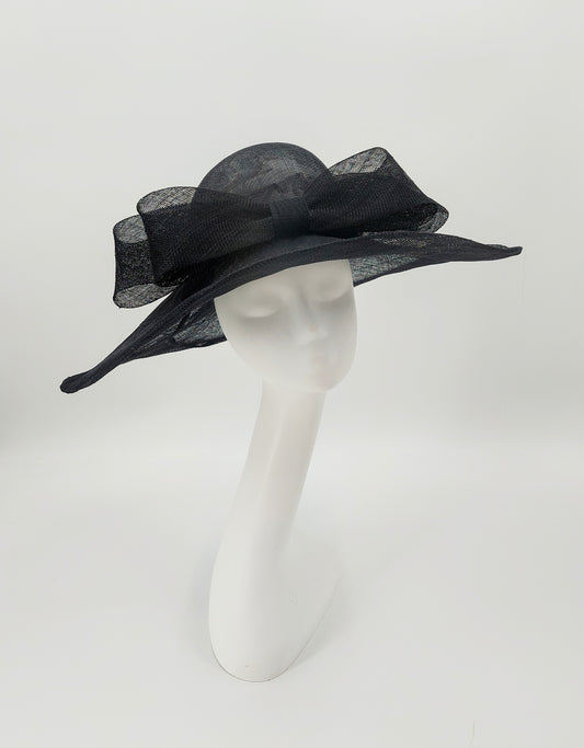 Hat Haven Millinery - Kentucky Derby Hats and Fascinators. An Official Milliner of the Kentucky Derby Museum. Featured milliner of the Official Style Guide for the Kentucky Derby. Visit our pop up shop during Derby week at the Hyatt Regency in Downtown Louisville.