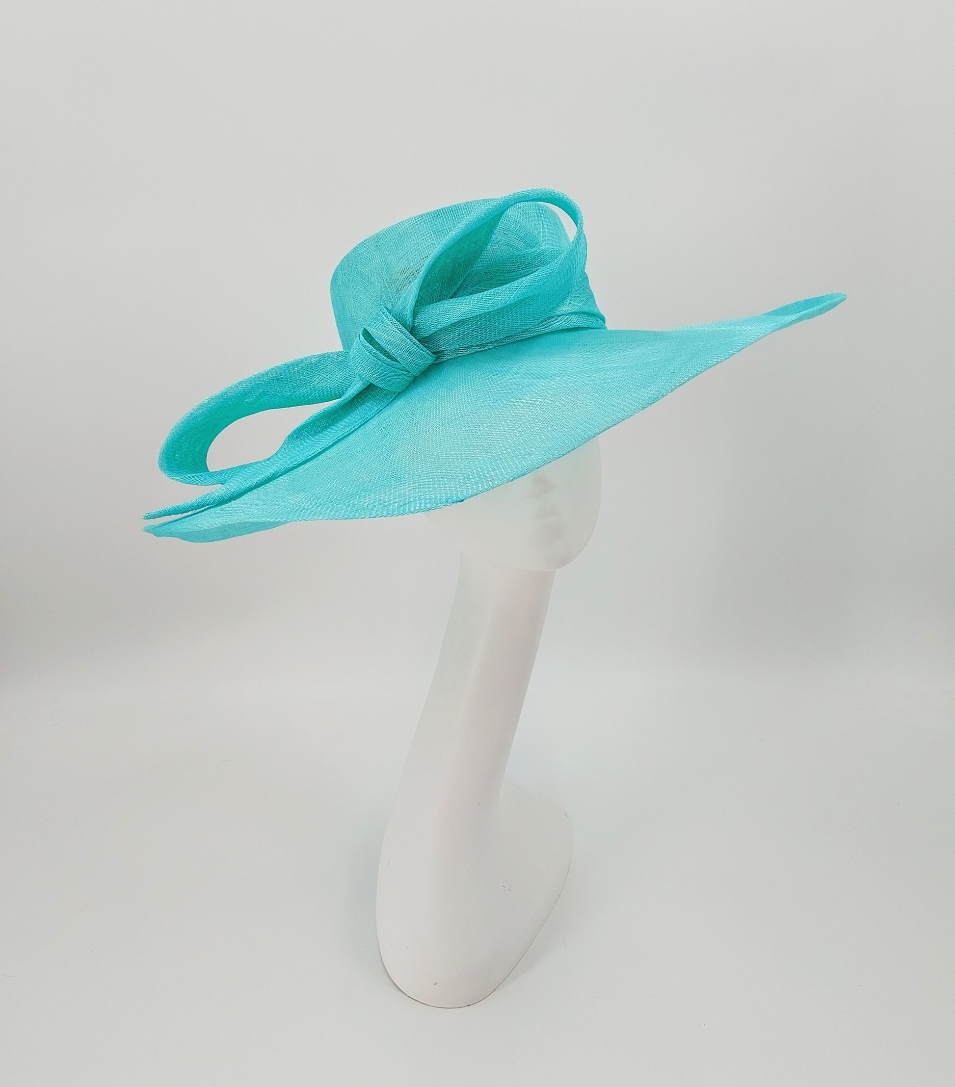 Hat Haven Millinery - Kentucky Derby Hats and Fascinators. An Official Milliner of the Kentucky Derby Museum. Featured milliner of the Official Style Guide for the Kentucky Derby. Visit our pop up shop during Derby week at the Hyatt Regency in Downtown Louisville.