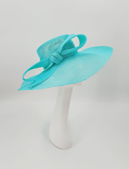 Hat Haven Millinery - Kentucky Derby Hats and Fascinators. An Official Milliner of the Kentucky Derby Museum. Featured milliner of the Official Style Guide for the Kentucky Derby. Visit our pop up shop during Derby week at the Hyatt Regency in Downtown Louisville.