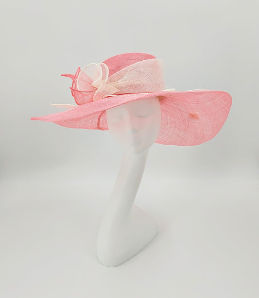 Hat Haven Millinery - Kentucky Derby Hats and Fascinators. An Official Milliner of the Kentucky Derby Museum. Featured milliner of the Official Style Guide for the Kentucky Derby. Visit our pop up shop during Derby week at the Hyatt Regency in Downtown Louisville.