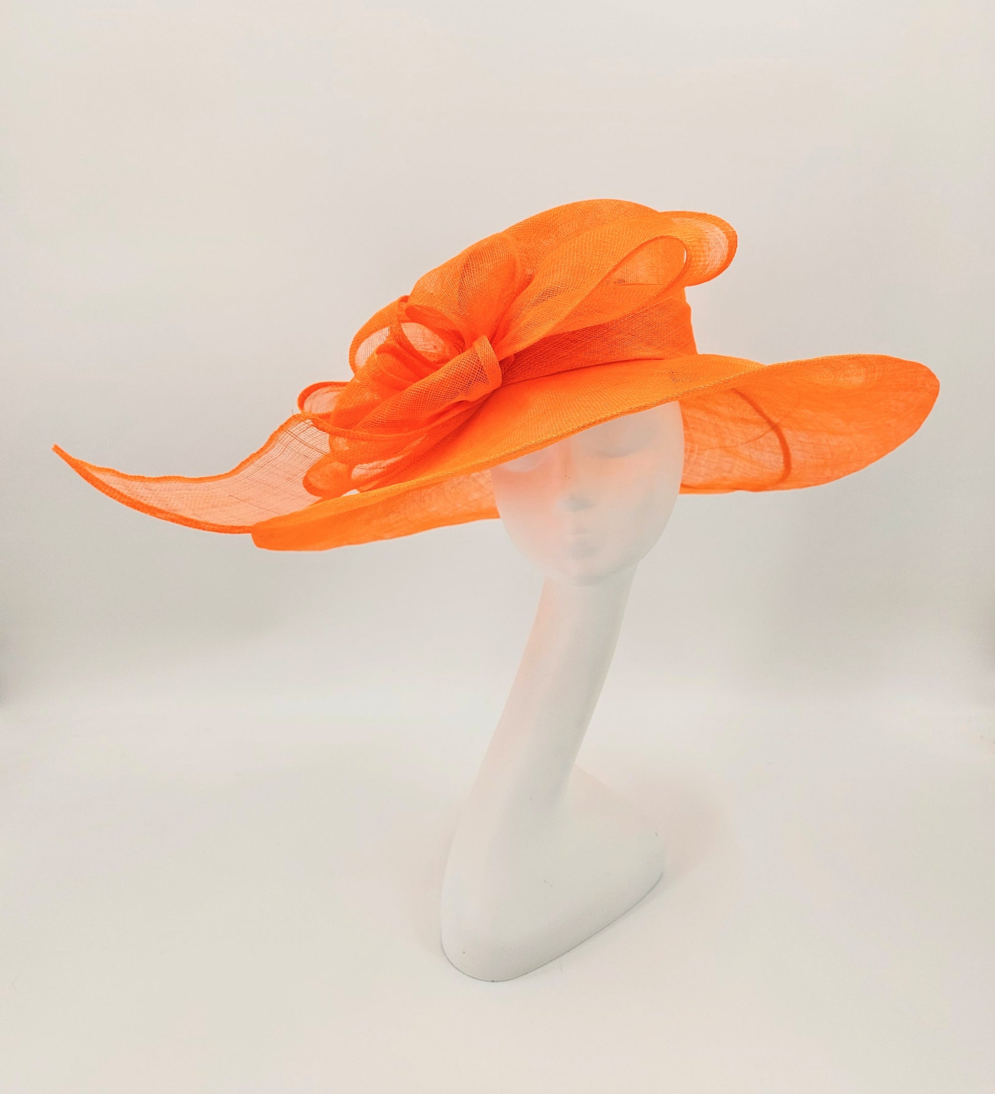 Hat Haven Millinery - Kentucky Derby Hats and Fascinators. An Official Milliner of the Kentucky Derby Museum. Featured milliner of the Official Style Guide for the Kentucky Derby. Visit our pop up shop during Derby week at the Hyatt Regency in Downtown Louisville.