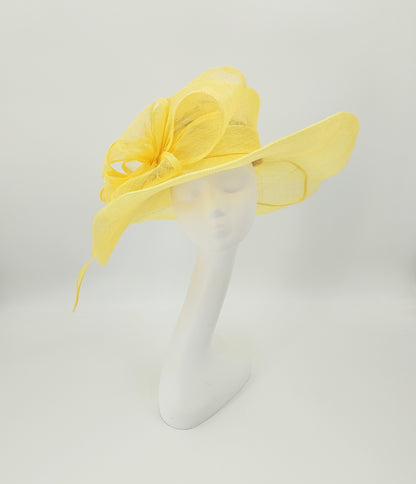 Hat Haven Millinery - Kentucky Derby Hats and Fascinators. An Official Milliner of the Kentucky Derby Museum. Featured milliner of the Official Style Guide for the Kentucky Derby. Visit our pop up shop during Derby week at the Hyatt Regency in Downtown Louisville.