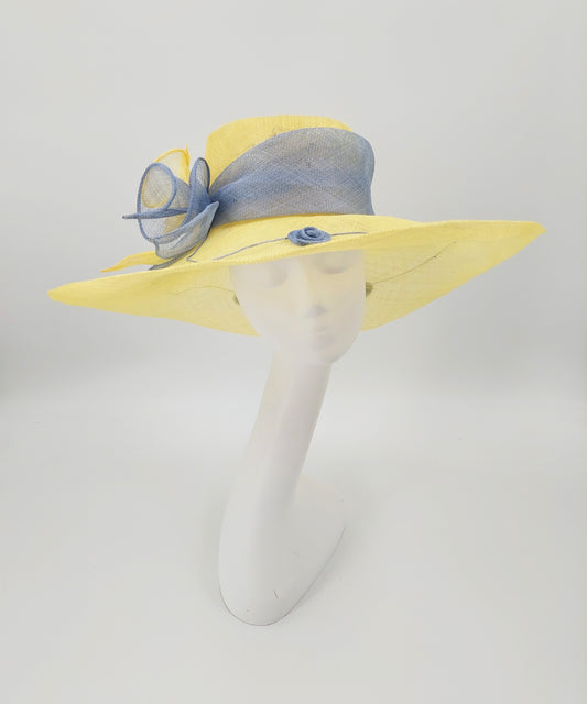 Hat Haven Millinery - Kentucky Derby Hats and Fascinators. An Official Milliner of the Kentucky Derby Museum. Featured milliner of the Official Style Guide for the Kentucky Derby. Visit our pop up shop during Derby week at the Hyatt Regency in Downtown Louisville.