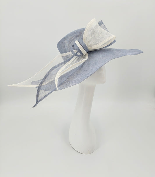 Hat Haven Millinery - Kentucky Derby Hats and Fascinators. An Official Milliner of the Kentucky Derby Museum. Featured milliner of the Official Style Guide for the Kentucky Derby. Visit our pop up shop during Derby week at the Hyatt Regency in Downtown Louisville.