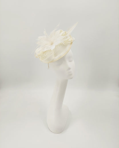 Hat Haven Millinery - An Official Milliner of the Kentucky Derby Museum, Seen in the Official Style Guide for the Kentucky Derby. Visit our pop up shop at the Hyatt Regency in Downtown Louisville during Derby week.