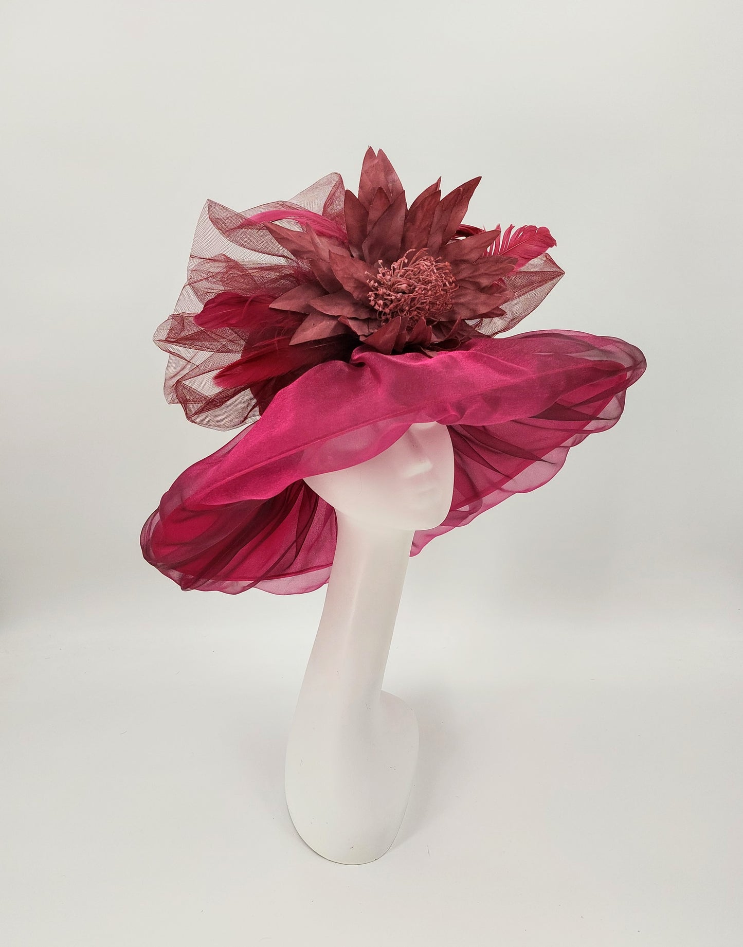 Hat Haven Millinery - An Official Milliner of the Kentucky Derby Museum, Seen in the Official Style Guide for the Kentucky Derby. Visit our pop up shop at the Hyatt Regency in Downtown Louisville during Derby week.