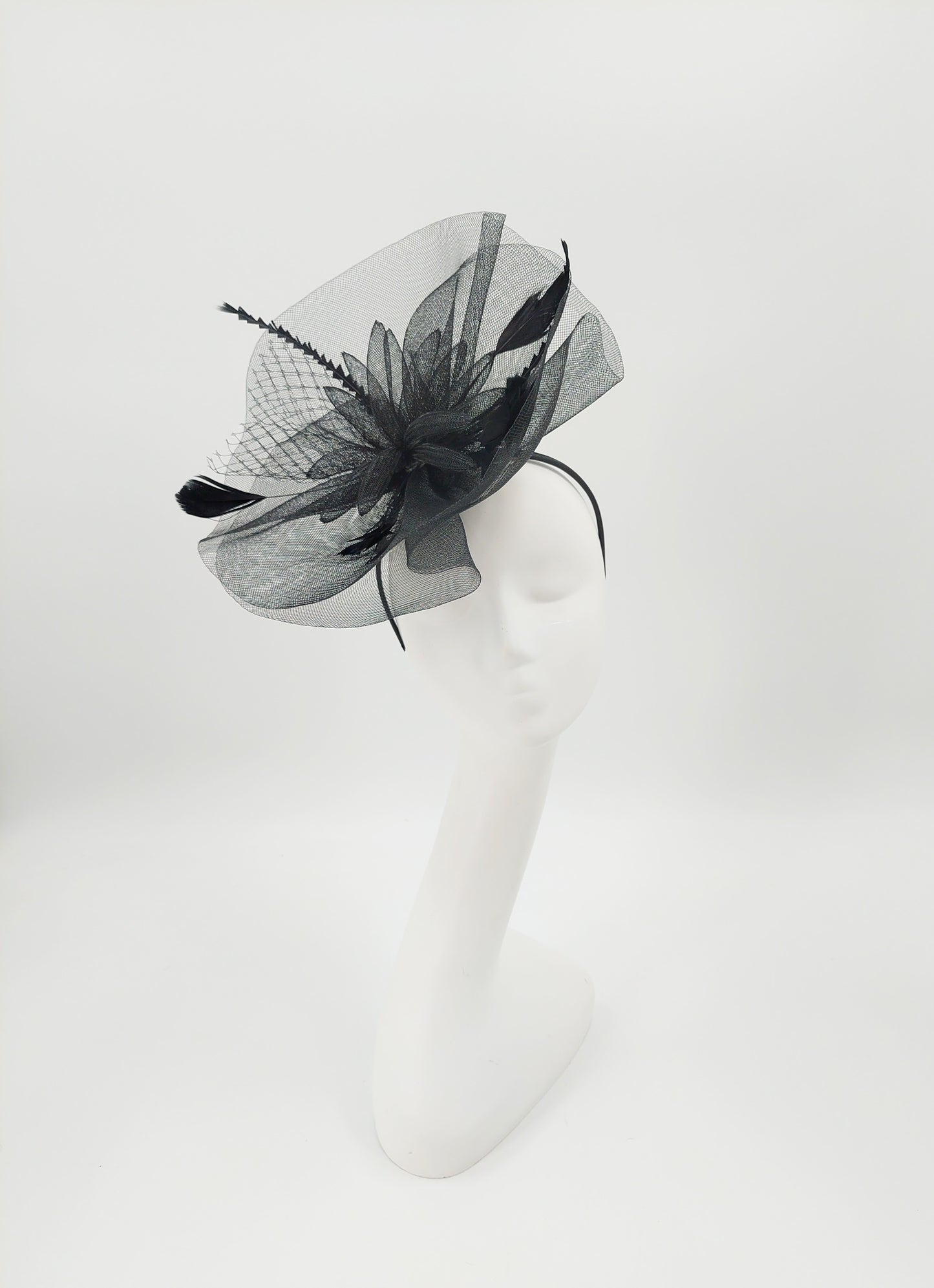 Hat Haven Millinery - An Official Milliner of the Kentucky Derby Museum, Seen in the Official Style Guide for the Kentucky Derby. Visit our pop up shop at the Hyatt Regency in Downtown Louisville during Derby week.