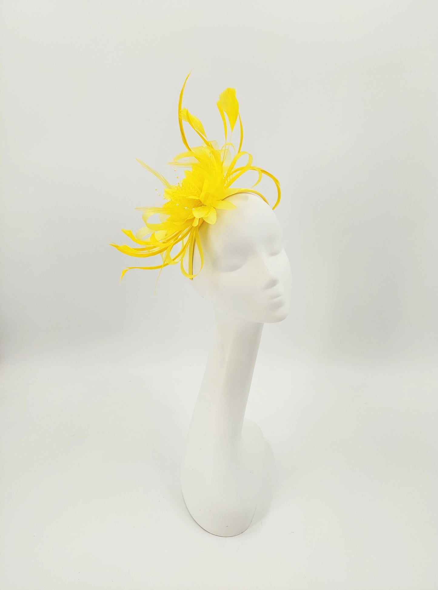 Hat Haven Millinery - An Official Milliner of the Kentucky Derby Museum, Seen in the Official Style Guide for the Kentucky Derby. Visit our pop up shop at the Hyatt Regency in Downtown Louisville during Derby week.